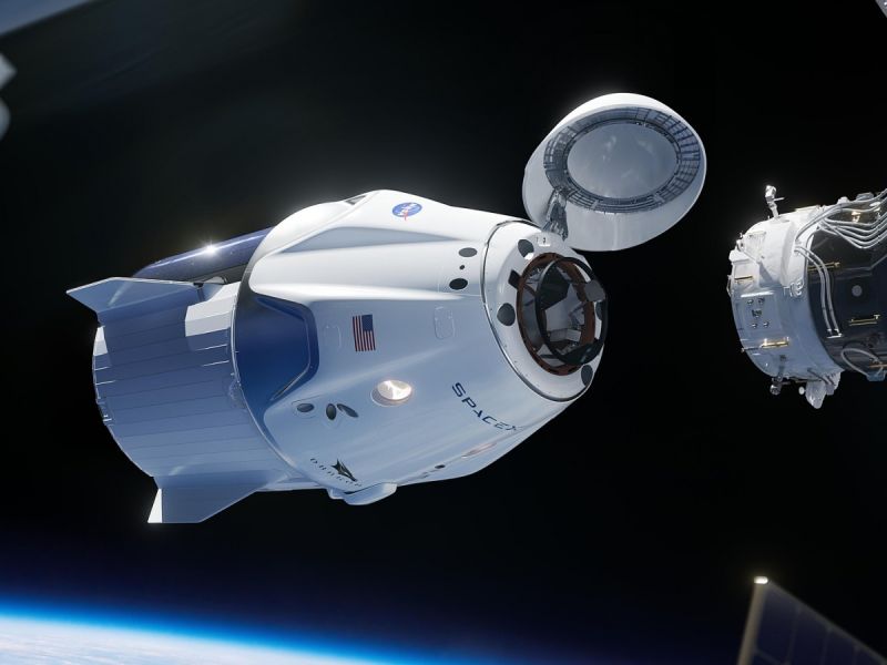 Fichier:ISS Crew Dragon.jpg